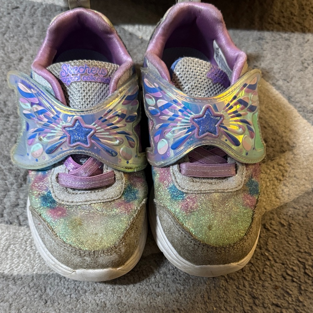 Skechers Kids' Glitter Star Sneakers - Pink/Purple. Light up